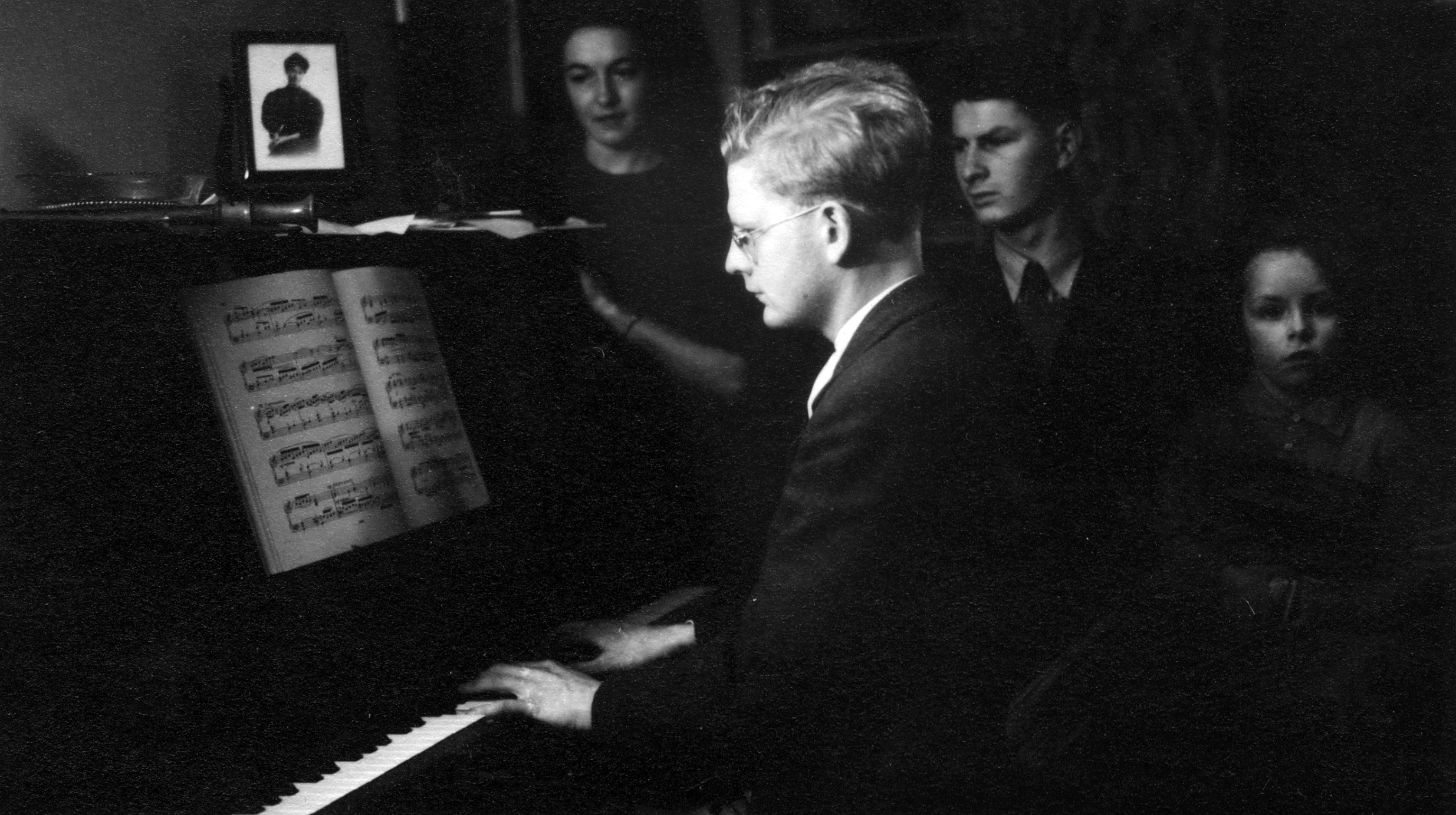 Northrop Frye playing piano, Merton College, University of Oxford, 1936