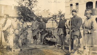 Workers building the hospital in Chengtu, [likely before 1911] Credit: Johns Family.