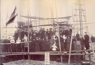 Crowd at the laying of the Corner Stone for the Canadian School, Chengtu, 1918 Credit: Johns Family.