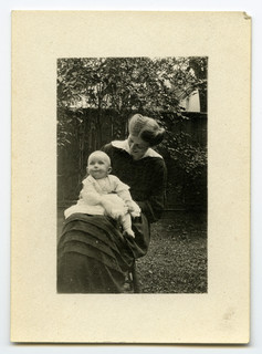 Mrs. Rose Wallace and Eddie Wallace Jr, 1916 Credit: Wallace Family Fonds (Victoria Archives).